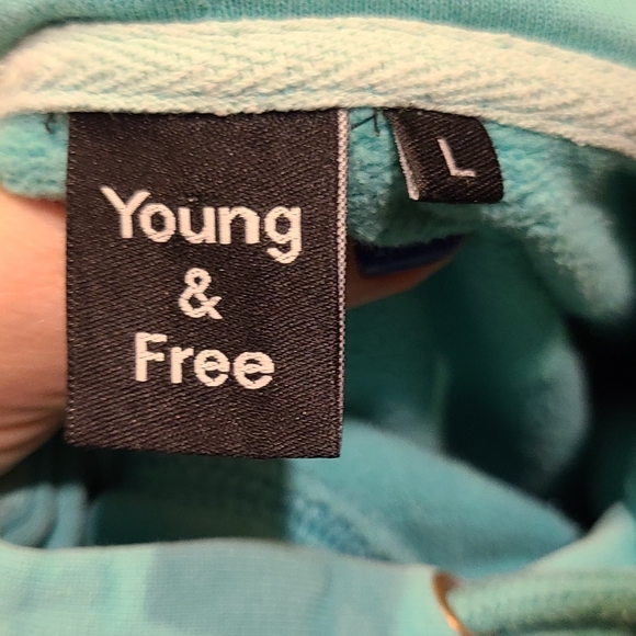 Young&free hoodie - Picture 6 of 6